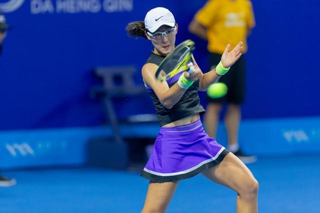 武汉三镇官宣：30岁前国脚合同到期离队，接近加盟中超第8